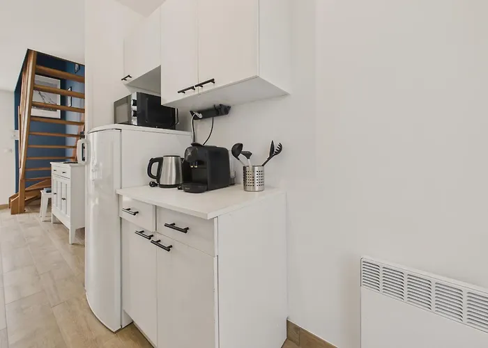 Maison Pour 4 Avec Jardin A 500m De La *